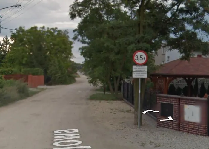 Miejsce Pod Namiot Near Wroclove Only Place To Tent Before Just Check We Are Present Przed Przyjazdem Sprawdz Czy Jestesmy Bo Czesto Nie Ma Nikogo